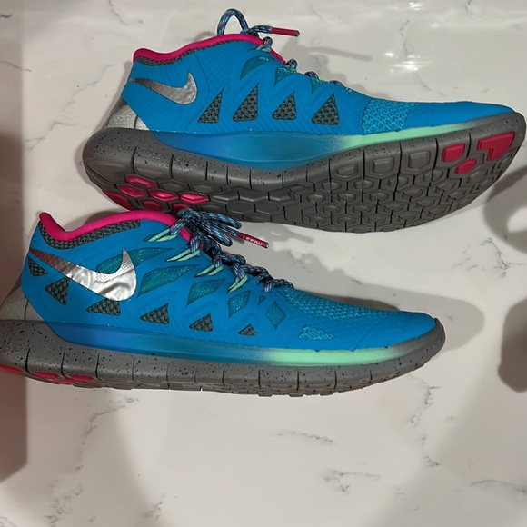 Nike Free 5.0 special edition Missy Miller Size 8. Worn only once! - Picture 2 of 12